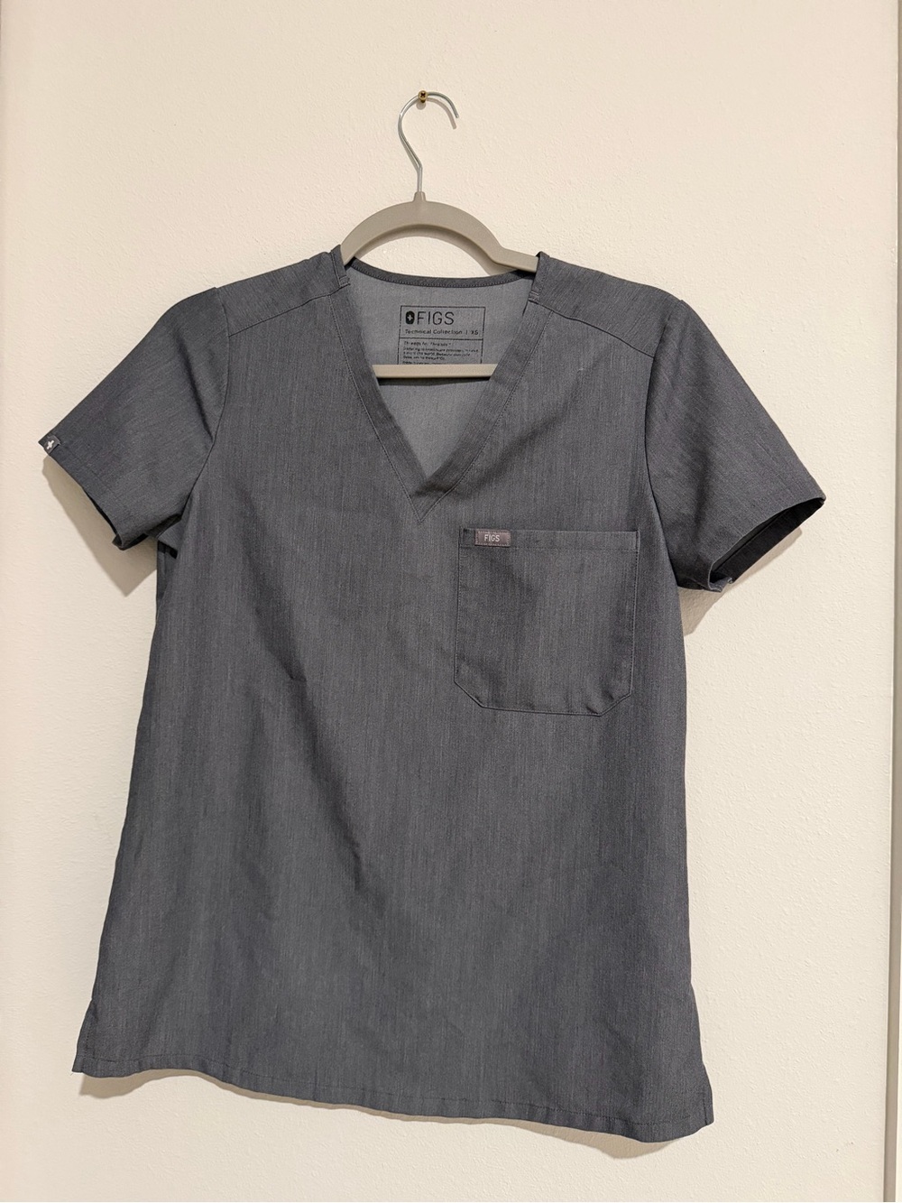 Figs Gray V-Neck Scrub Top